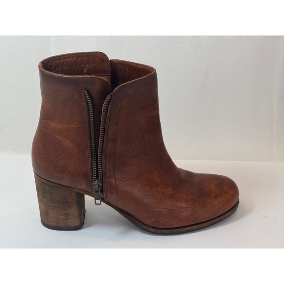 Frye Addie Double Zip Boot Womens 9.5 B Cognac Leather Mid Heel Moto Bootie - Picture 6 of 10